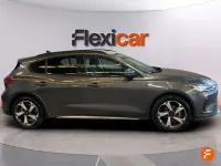 Usado Ford Focus ST-Line 155 CV (114 kW) 2024 Gris Berlina