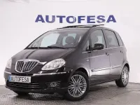 Usado Lancia Musa 90 CV (66 kW) 2011 Negro Monovolumen