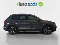 Usado VW Tiguan Life 110 CV (80 kW) 2021 Gris/plata SUV