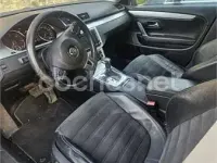 Usado VW Passat 140 CV (102 kW) 2008 Gris / plata Berlina
