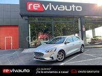 Usado Ford Focus Trend 120 CV (88 kW) 2022 Gris / plata Berlina