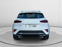 Usado Kia XCeed 136 CV (100 kW) 2024 Blanco SUV