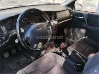 Usado Opel Vectra 100 CV (73 kW) 2000 Azul Berlina
