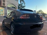 Usado Seat Leon FR 150 CV (110 kW) 2004 Negro Berlina