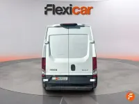 Usado Iveco Daily 156 CV (114 kW) 2023 Blanco Berlina