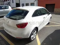 Usado Seat Ibiza SC Reference 90 CV (66 kW) 2009 Blanco Utilitario
