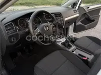 Usado VW Golf VII 115 CV (84 kW) 2019 Blanco Familiar