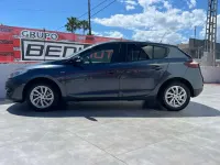 Usado Renault Mégane III Intens 116 CV (85 kW) 2015 Gris Utilitario