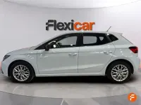 Usado Seat Ibiza Reference 95 CV (69 kW) 2024 Blanco Utilitario