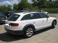 Usado Audi A4 Allroad 143 CV (105 kW) 2012 Blanco Familiar