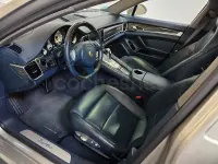 Usado Porsche Panamera Turbo 500 CV (367 kW) 2012 Gris / plata Utilitario