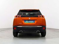 Usado Peugeot 2008 Allure 131 CV (96 kW) 2021 Naranja SUV