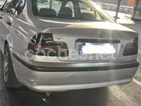 Usado BMW 318 118 CV (86 kW) 2002 Gris / plata Berlina