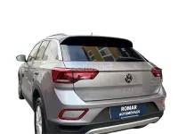 Usado VW T-Roc Life 110 CV (80 kW) 2023 Gris / plata SUV