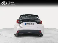 Usado Toyota Yaris Active 116 CV (85 kW) 2025 Blanco Utilitario