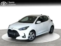 Usado Toyota Yaris Hybrid Active 116 CV (85 kW) 2025 Blanco Monovolumen