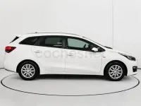 Usado Kia Ceed Sportswagon 110 CV (80 kW) 2017 Blanco Familiar