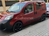 Usado Fiat Qubo Dynamic 80 CV (58 kW) 2014 Granate Monovolumen