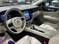 Ny Volvo V60 Plus 197 HK (144 kW) 2025 Kombi