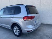 Usado VW Touran Advance 110 CV (80 kW) 2016 Gris / plata Monovolumen