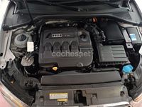 Usado Audi A3 Attraction 150 CV (110 kW) 2014 Gris / plata Berlina