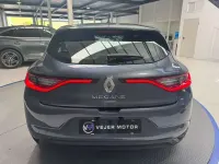 Usado Renault Mégane IV LIMITED 95 CV (69 kW) 2020 Azul Utilitario