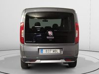 Usado Fiat Doblò Trekking 120 CV (88 kW) 2022 Gris Monovolumen