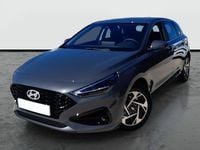 Usado Hyundai i30 100 CV (73 kW) 2024 Gris ecotronic Utilitario
