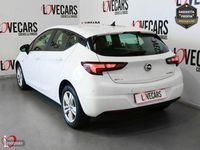 Usado Opel Astra S 110 CV (80 kW) 2019 Blanco Berlina