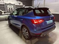 Usado Seat Arona FR 110 CV (80 kW) 2024 Azul SUV