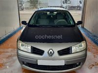 Usado Renault Mégane GrandTour Privilege 120 CV (88 kW) 2006 Gris / plata Familiar