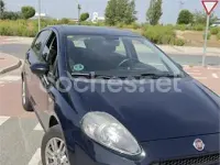 Usado Fiat Punto Lounge 69 CV (50 kW) 2014 Azul Utilitario