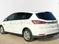 Usado Ford S-MAX Titanium 180 CV (132 kW) 2017 Blanco Monovolumen