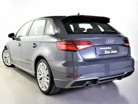 Usado Audi A3 S-Line 116 CV (85 kW) 2019 Gris Berlina
