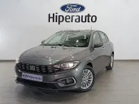 Usado Fiat Tipo Life 130 CV (95 kW) 2022 Gris / plata Berlina