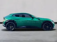 Usado Ferrari Purosangue 725 CV (533 kW) 2024 Verde SUV