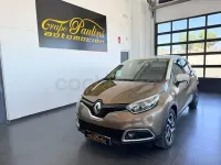 Usado Renault Captur Zen 110 CV (80 kW) 2016 Marrón SUV