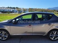 Usado Seat Ibiza I-Tech 105 CV (77 kW) 2014 Gris / plata Berlina