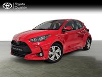 Usado Toyota Yaris Active 116 CV (85 kW) 2025 Rojo Utilitario