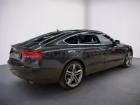 Usado Audi A5 Sportback 240 CV (176 kW) 2010 Gris / plata Utilitario