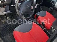 Usado Peugeot 107 Urban Move 54 CV (39 kW) 2008 Gris / plata Utilitario