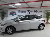 Usado Hyundai i20 85 CV (62 kW) 2021 Gris claro Utilitario