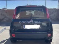Usado Fiat Panda Lounge 69 HP (50 kW) 2014 Preto Citadino