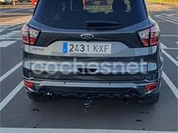 Usado Ford Kuga ST-Line 150 CV (110 kW) 2019 Gris / plata SUV