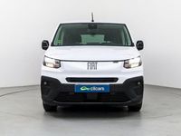 Usado Fiat Doblò 100 CV (73 kW) 2025 Blanco Monovolumen