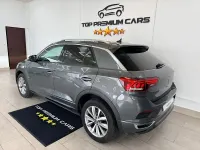 Usado VW T-Roc Advance 115 CV (84 kW) 2022 Gris / plata SUV