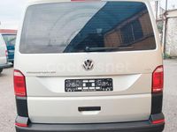 Usado VW Caravelle 102 CV (75 kW) 2018 Gris / plata Monovolumen