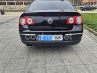 Usado VW Passat Highline 140 CV (102 kW) 2009 Negro Berlina