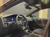 Usado VW Golf VII GTI 290 CV (213 kW) 2019 Negro Berlina