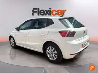 Usado Seat Ibiza Style Plus 116 CV (85 kW) 2022 Blanco Utilitario